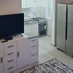 Cozy Apartment In Pula With Jacuzzi